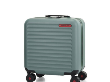 147683_4499_hi-res_FRONT34_1-e1748769021529